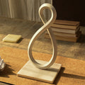 Lys Sculpture