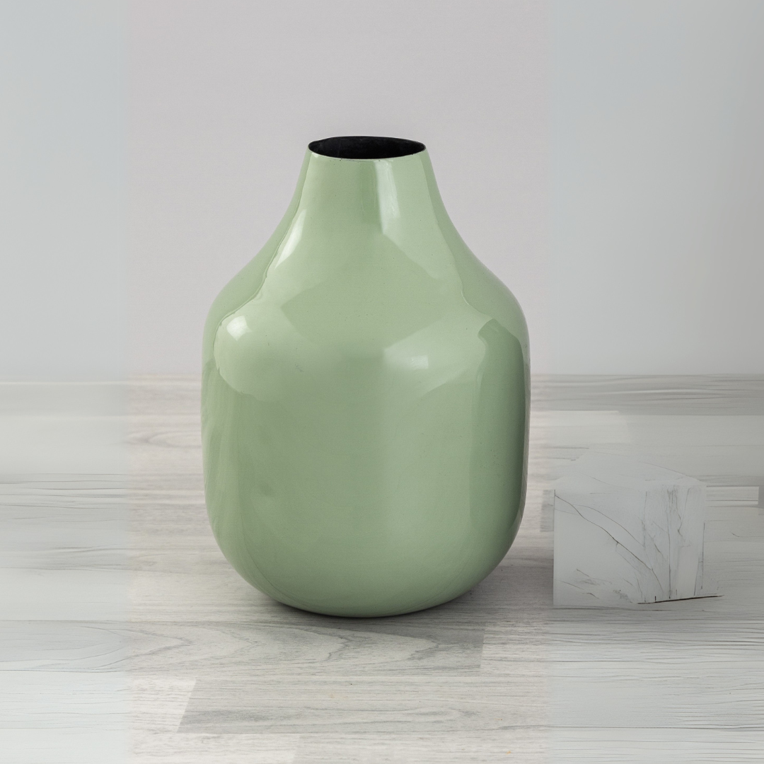 Cahabon Vase