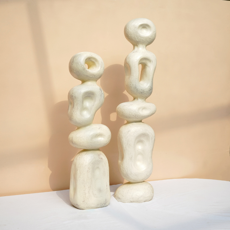 Ren Organic Sculpture - White
